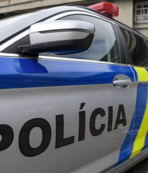 AKTUÁLNE: DRÁMA NA ŠKOLE Žiak chcel bodnúť spolužiaka! Zasahuje množstvo policajtov